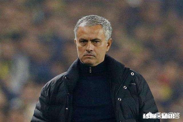 巴塞罗那为什么不选择穆里尼奥当教练