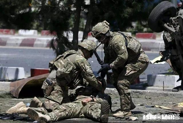 如果美国攻击伊朗,海空军除外,出动一万人的陆军够吗