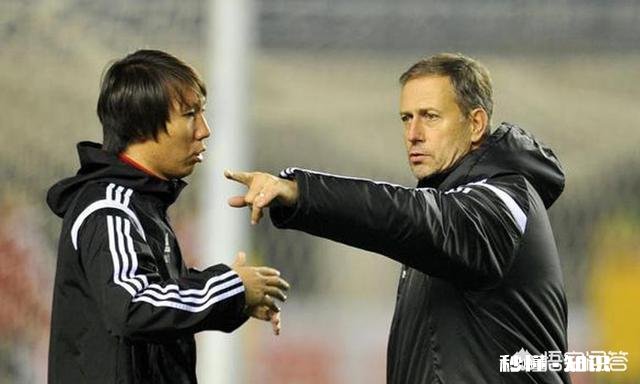 李铁执教水平怎么样，今年能否带武汉卓尔冲超成功如不顺利，几轮下课