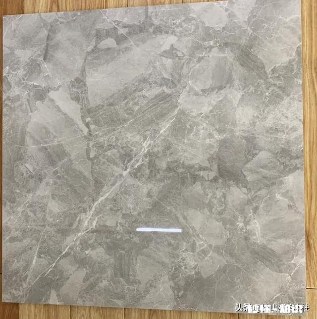 如何选地砖通体砖和抛光砖哪个好