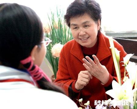 高三学生怎么做心理疏导，平时学习很好，一到大考就不行，怎么办