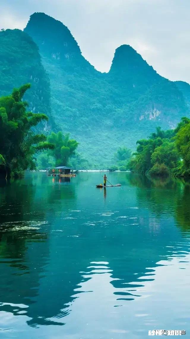 水利万物而不争,能化成水蒸气上天,能化成甘露滋养大地,哪些哲理值得我们推崇的