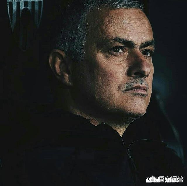 都说穆里尼奥的战术过时了，但是英超狼队主教练就是穆里尼奥的大弟子，但狼队很强啊