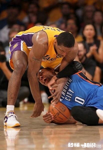 阿泰曾与威少发生冲突，暴怒威少让阿泰连连后退。当时发生了什么