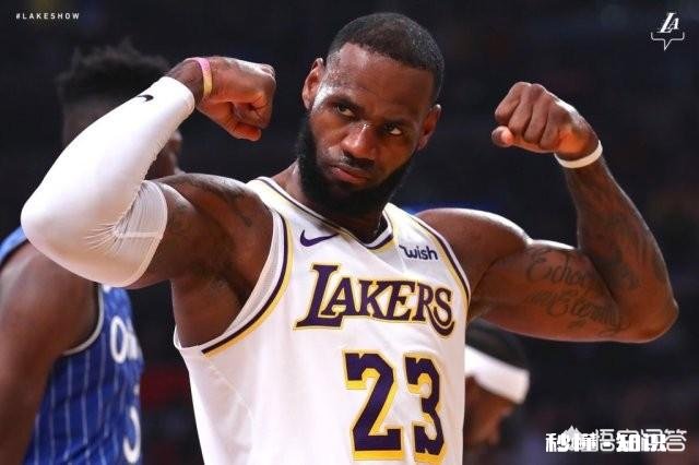 詹姆斯带领湖人队杀入西部前五,你认为他的带队能力该如何评价
