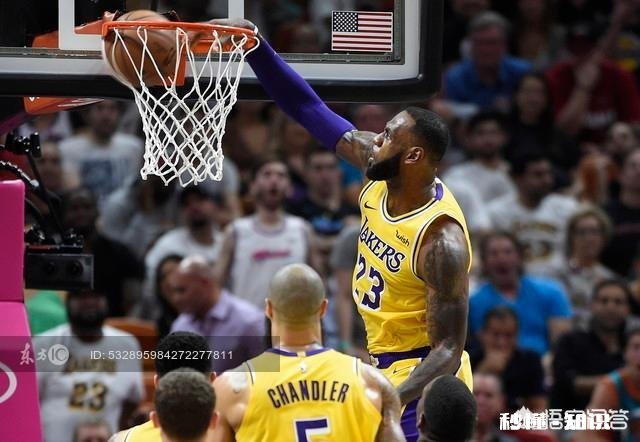 詹姆斯带领湖人队杀入西部前五,你认为他的带队能力该如何评价