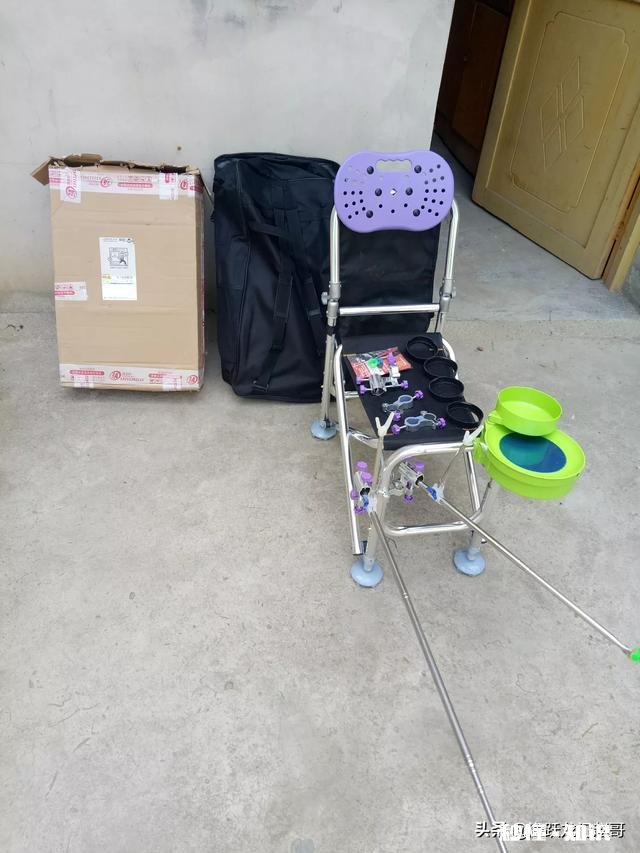 钓箱买不起，问问某宝什么装鱼桶好点