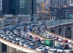 为什么大家明知道十一出门旅游人特别多，又累又伤财，每年十一还是那么多人出去