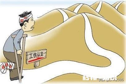 员工上班倒下，四个月后死亡，公司该负责吗