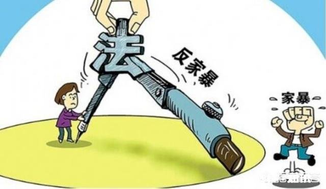 一辈子不结婚和嫁错人，你认为哪个更可怕