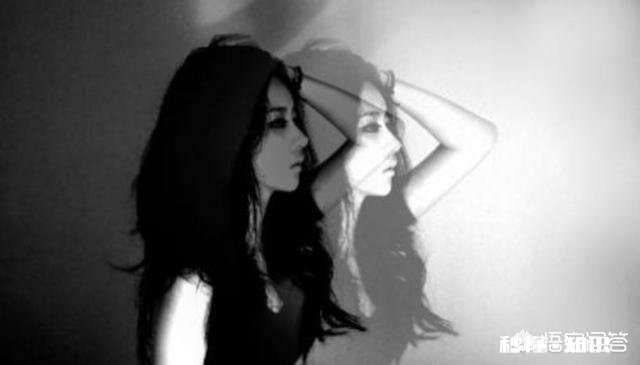 一辈子不结婚和嫁错人，你认为哪个更可怕