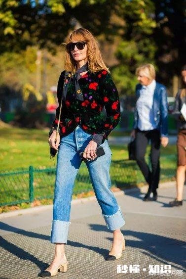 大面积印花的潮牌单品应该怎么穿搭，选择