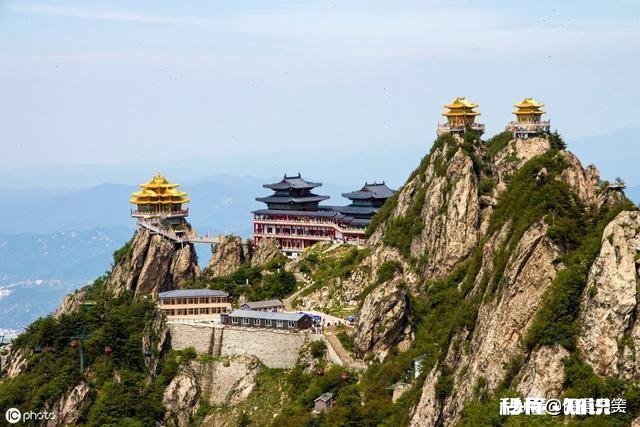 你认为智慧社区快速发展的关键技术是什么