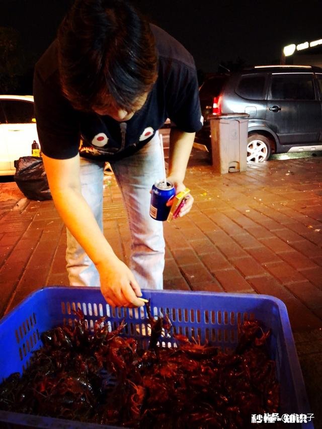 广大的自媒体朋友，从开始到现在有多少人坚持了下来，坚持者目前的成就又如何