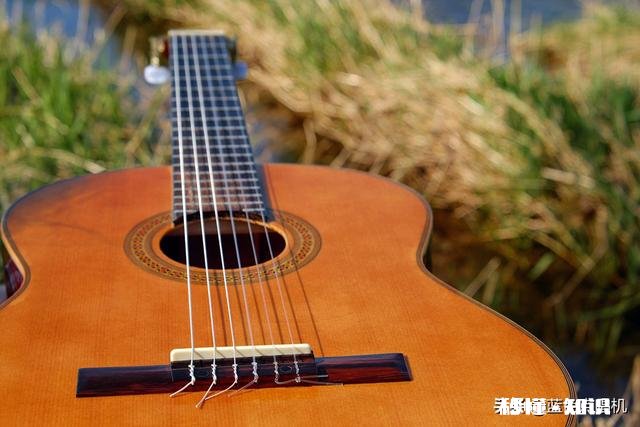 多少寸的民谣吉他最适合自己