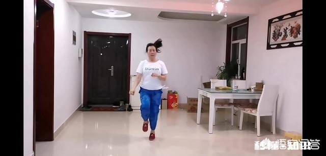 为什么这两年流行鬼步舞，以前很少看到有人跳