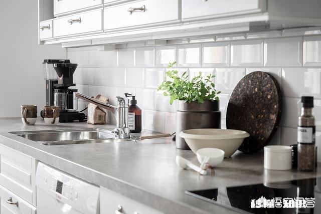 厨房地板你是怎么擦的