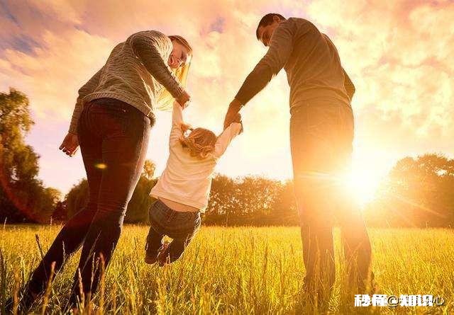 给宝宝洗衣服很累，有洗衣皂可以快速洗干净吗