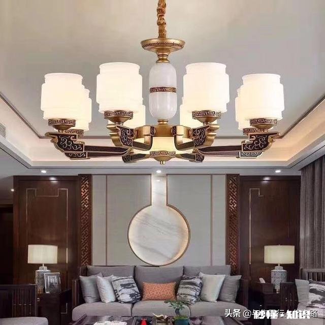 我的客厅想设计这样的电视背景墙，哪位大神还有类似的图片