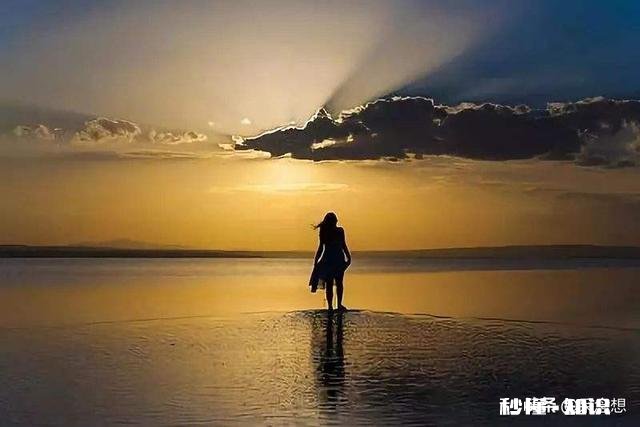 234 山友原创联语：夏草池塘呜蝈蝈，求下联