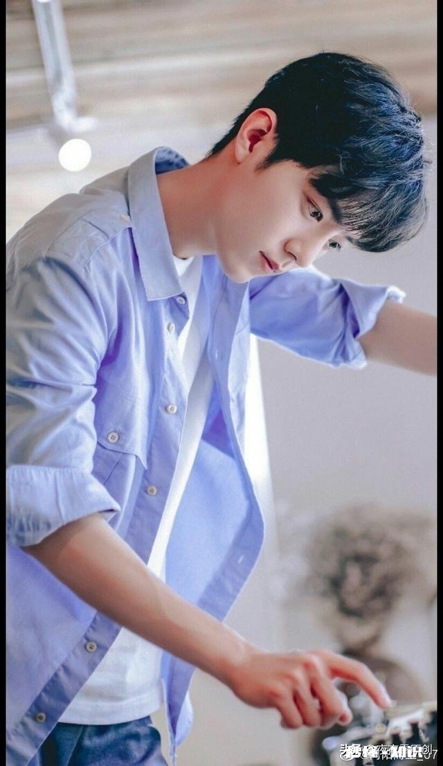 为什么女人总是在意男朋友的前女友