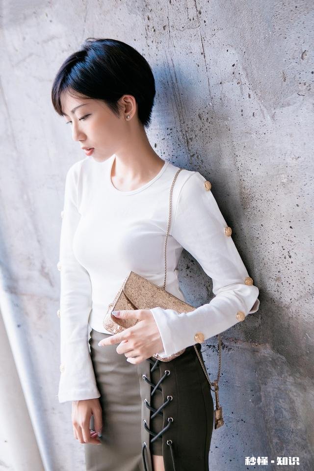 有哪些时髦的入秋必备单品