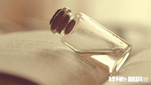 分手后你会舍得删和她有关的所有信息和照片吗