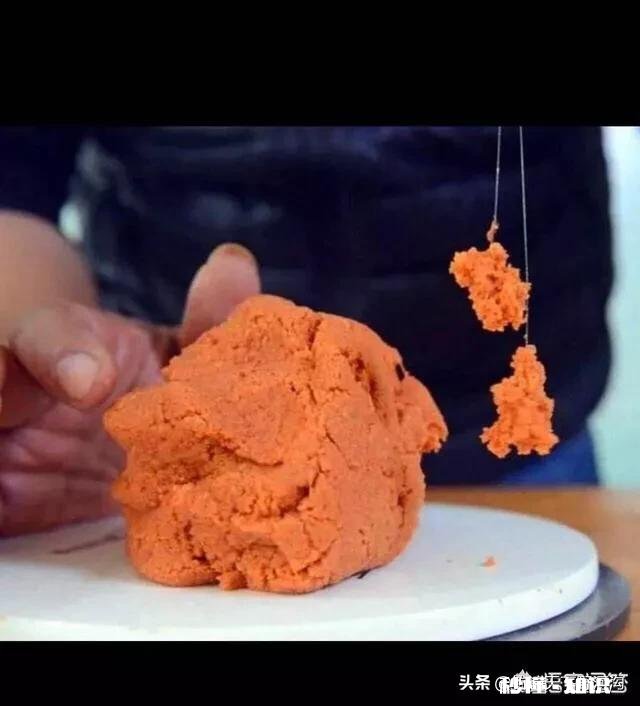 野钓为啥有的地方的鲫鱼吃蚯蚓不吃商品饵