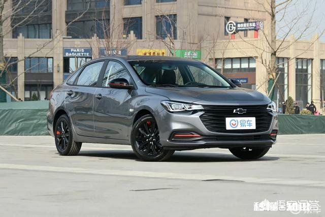 想在二十岁买人生第一台车，预算十万以下落地价有没有什么好推荐