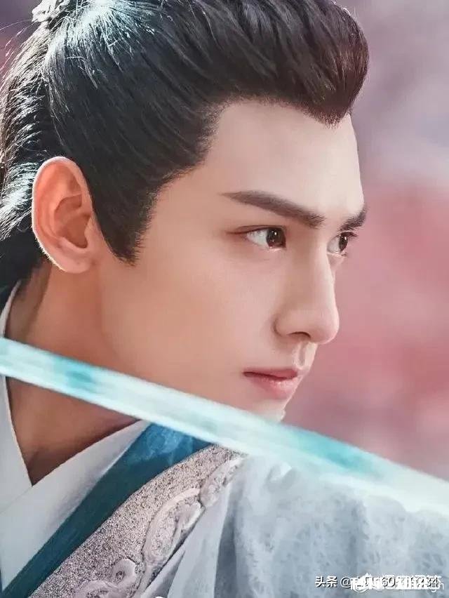 小鱼仙倌 我太爱罗云熙了怎么办