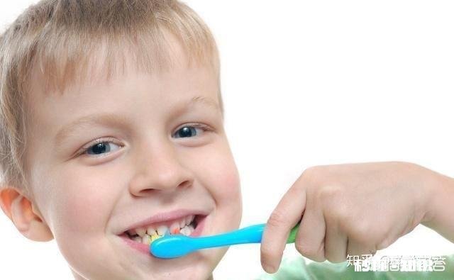 现在的小孩为什么才四、五岁就这么叛逆