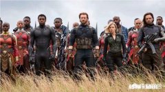 《复联4》“一手遮天”的夹缝中，其他电影如何逆袭