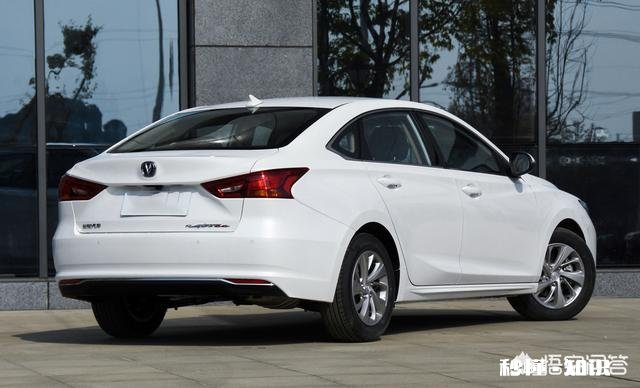 十万落地的代步轿车，有哪些不错的推荐