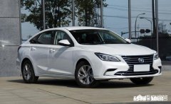 十万落地的代步轿车，有哪些不错的推荐