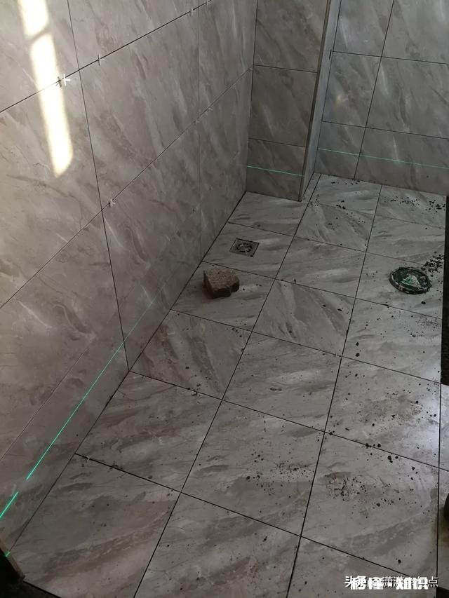 瓷砖需要做美缝吗先贴地砖还是墙砖