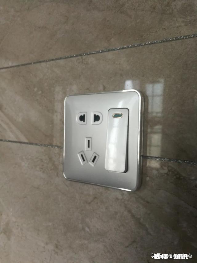 瓷砖需要做美缝吗先贴地砖还是墙砖