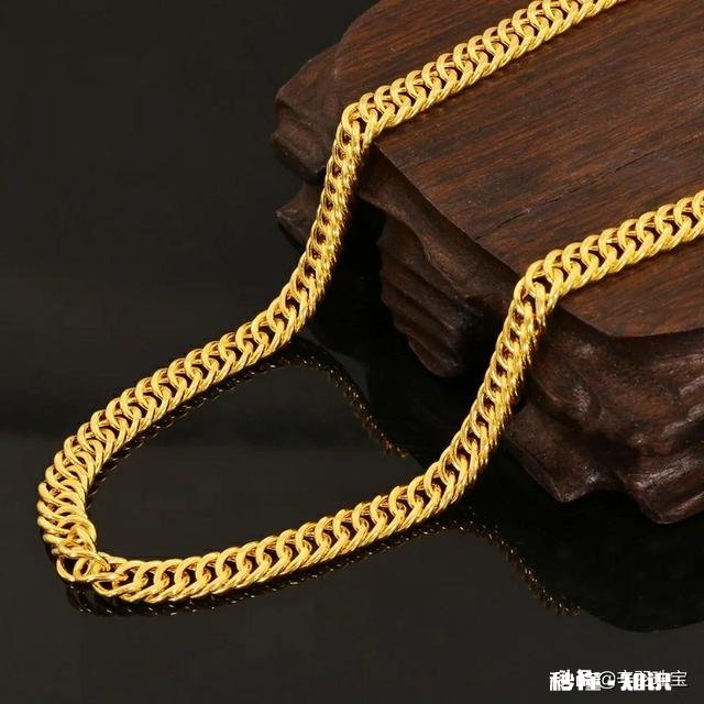 想买条50克左右的男士黄金项链，今年什么时间买合适