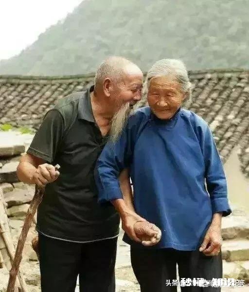 有人说婚姻是爱情的坟墓，为什么还有那么多人心甘情愿结婚