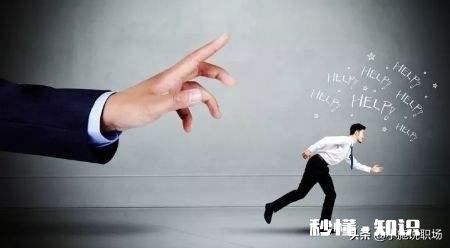 作为一名职场人士，如何应对年龄的危机感