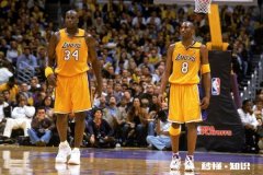 奥尼尔离开科比，搭配韦德还能拿到总冠军，而科比却为何三年进不了季后赛二轮