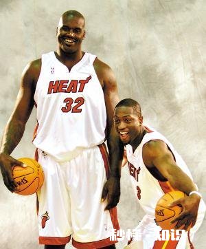 奥尼尔离开科比，搭配韦德还能拿到总冠军，而科比却为何三年进不了季后赛二轮