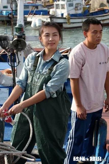 电影《海云台》片头那只鹿为什么没写下去了,这又暗示着什么