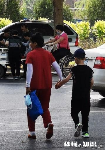 人生如戏，戏如人生，有人说人人都在演戏，你怎么看待这个问题