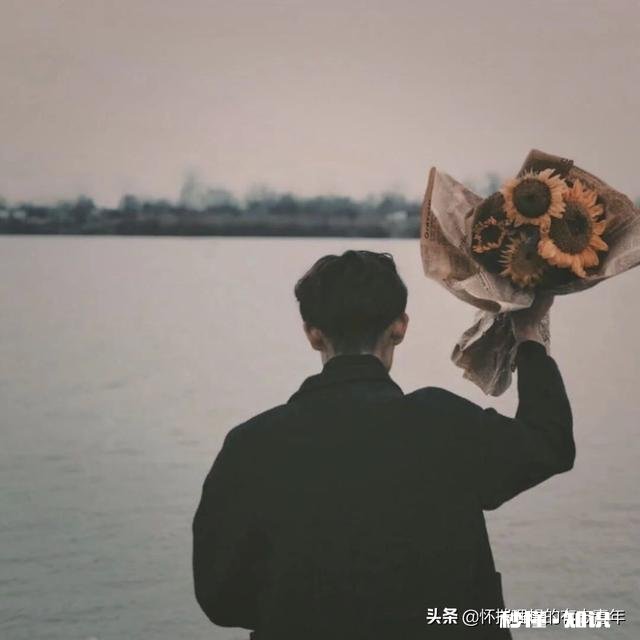 跟我说说最让让你感动的歌曲吧