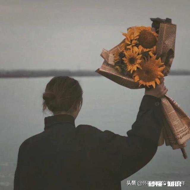 跟我说说最让让你感动的歌曲吧