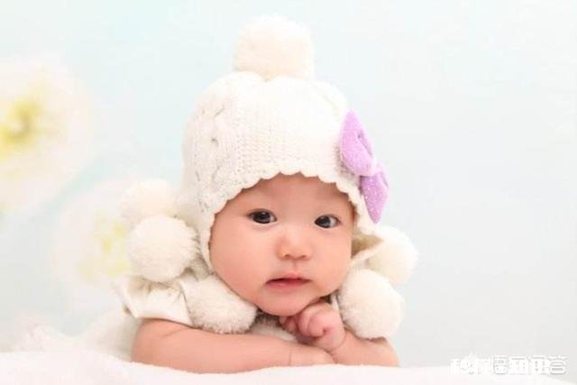 有了孩子以后，你们夫妻都是分床睡吗