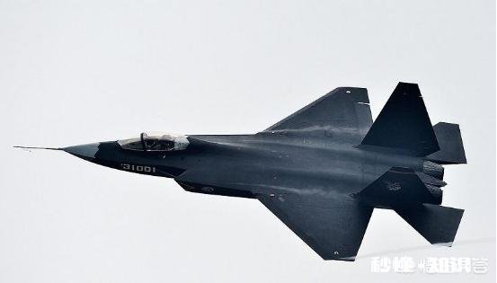 日本批准引进可垂直起降的F-35B航母战斗机，加快进入大航母持有国，你怎么看