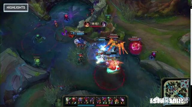 RNG险胜LNG,英雄联盟被他们玩成回合制游戏,UZI打出12-2战绩“杀疯了”你有何看法