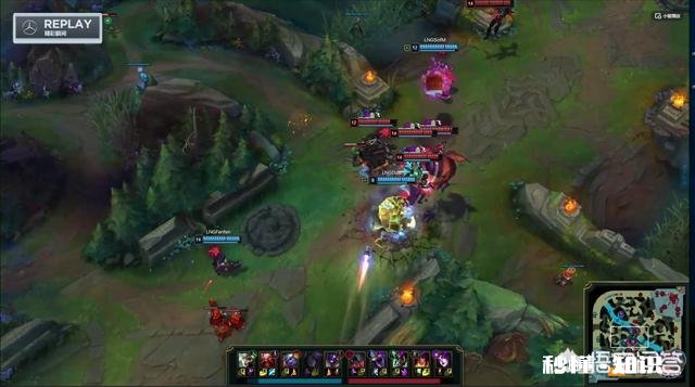 RNG险胜LNG,英雄联盟被他们玩成回合制游戏,UZI打出12-2战绩“杀疯了”你有何看法