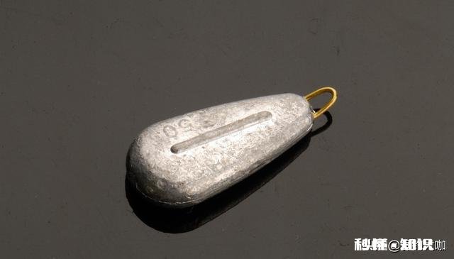 冬天串钩钓鱼是不是点一下就拉有何技巧